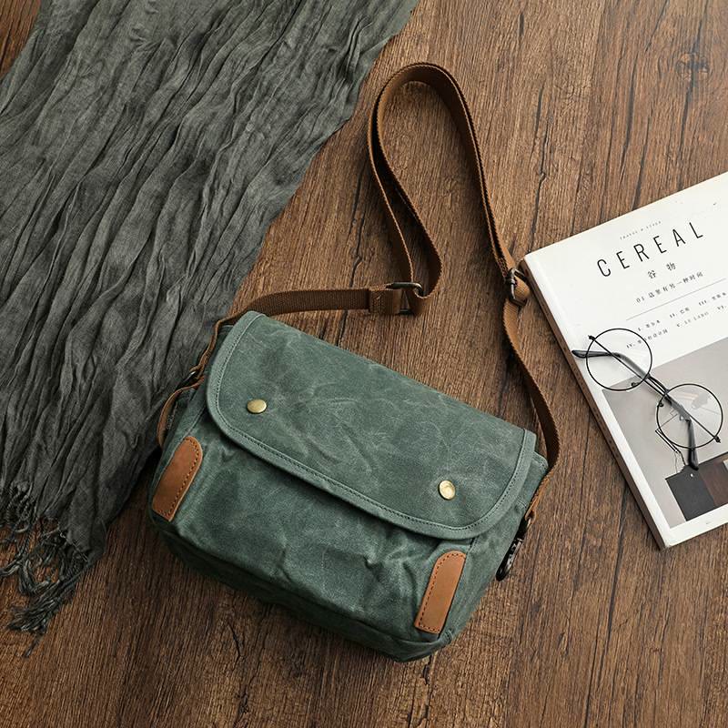 Large Capacity Retro Oil-Wax Canvas Crossbody Bag Messenger Bag - Green - image 19