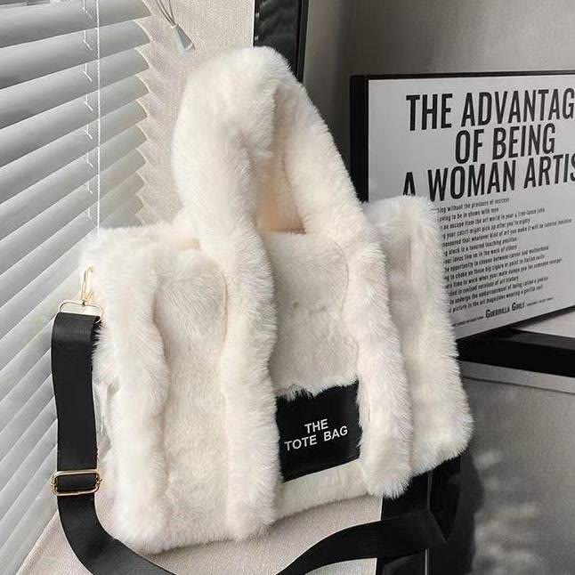 Solid Plush Handbag For Winter Soft Wide Strap Crossbody Bag