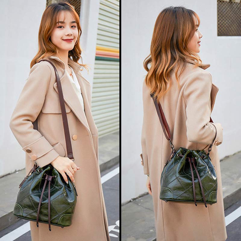 Womens Drawstring Bucket Hobo Handbag Crossbody Shoulder Bag with 2 Detachable Straps