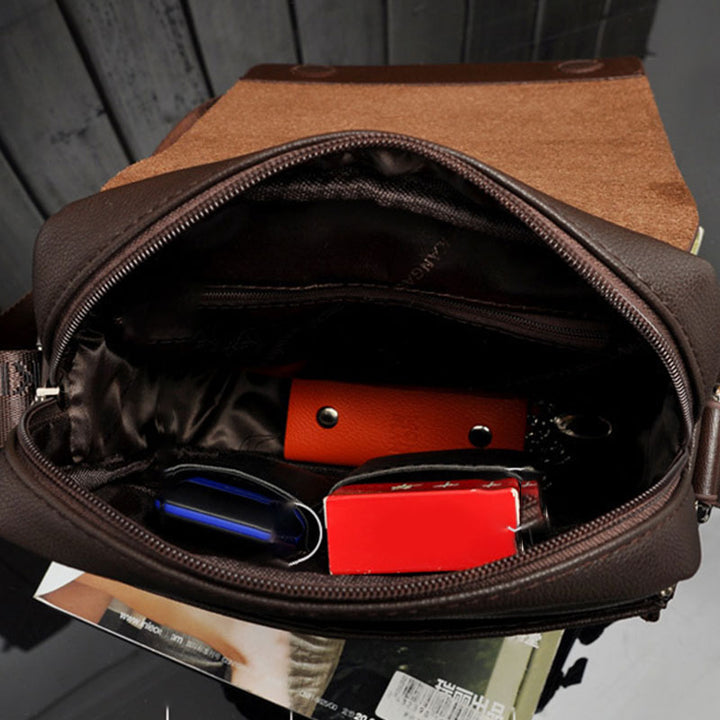 Lightweight Large Capacity Waterproof Messenger Bag